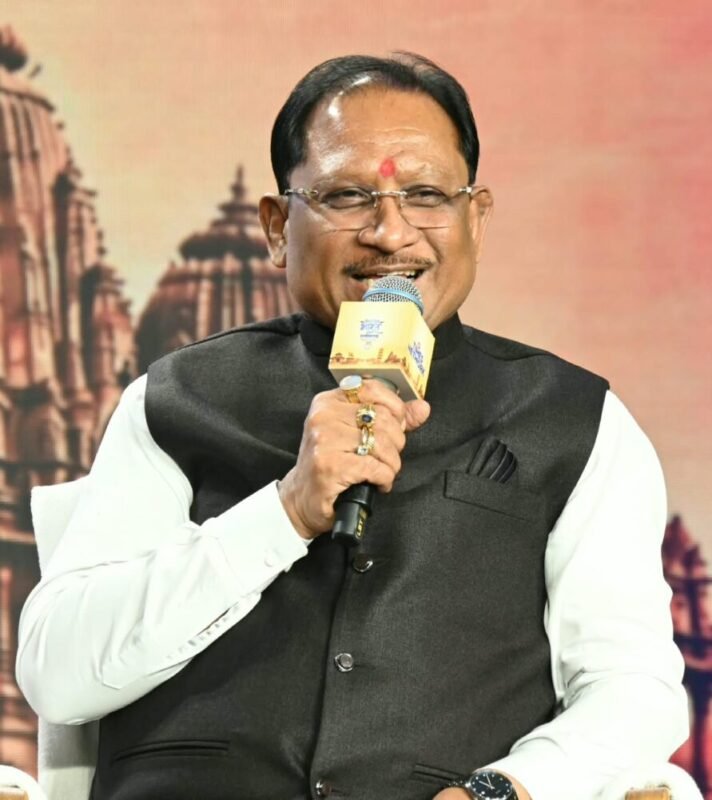 रायपुर : नक्सलवाद के अंधेरे से निकलकर विकास की नई इबारत लिख रहा छत्तीसगढ़ : मुख्यमंत्री श्री विष्णु देव साय